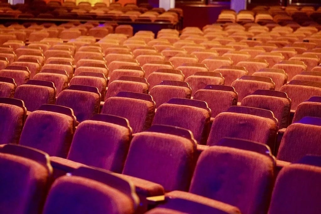 Assurer la sécurité des installations scéniques lors d'un événement